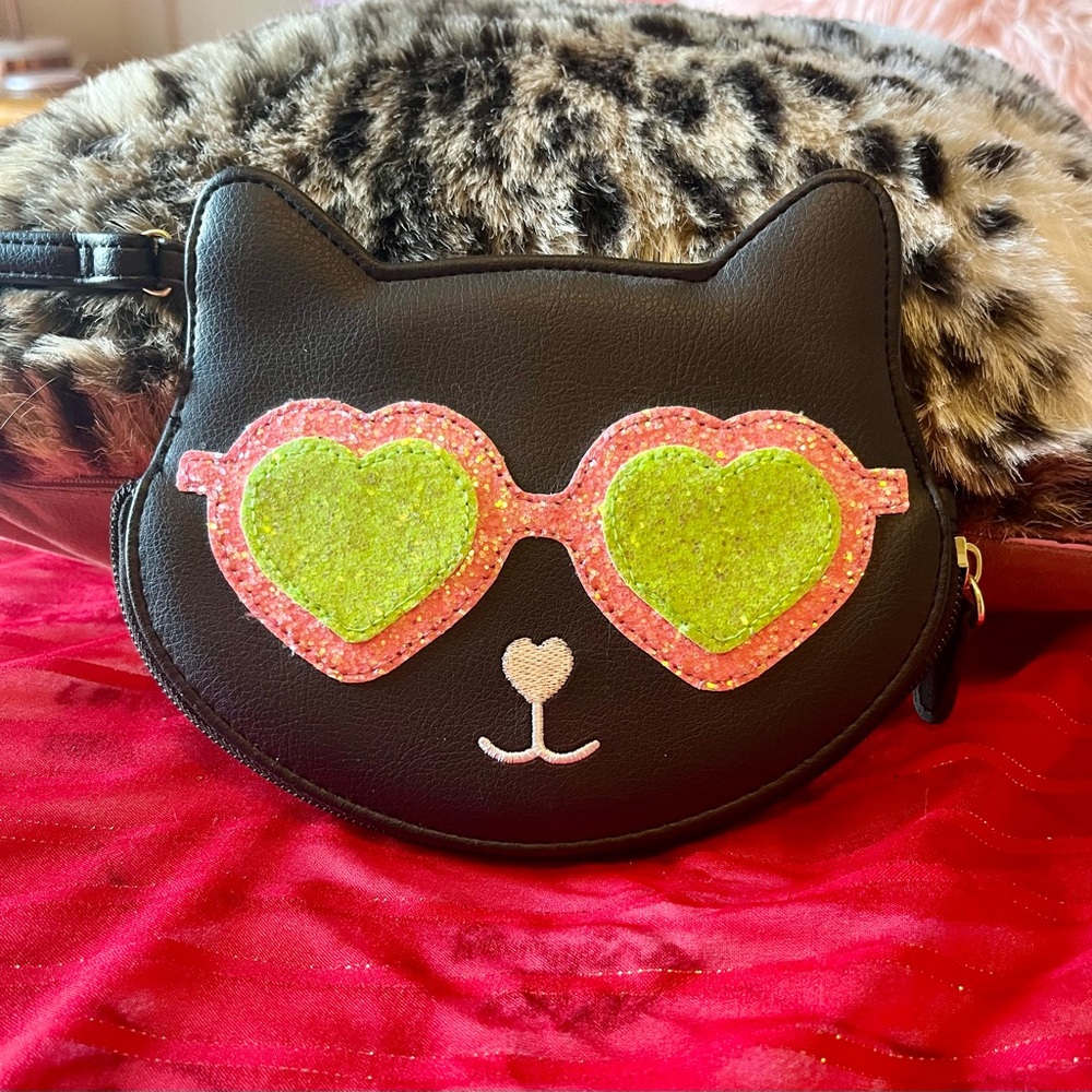 Luv Betsey Cat Wristlet with Pink & Green Heart Sunglasses